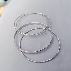 Bangle bracelet set